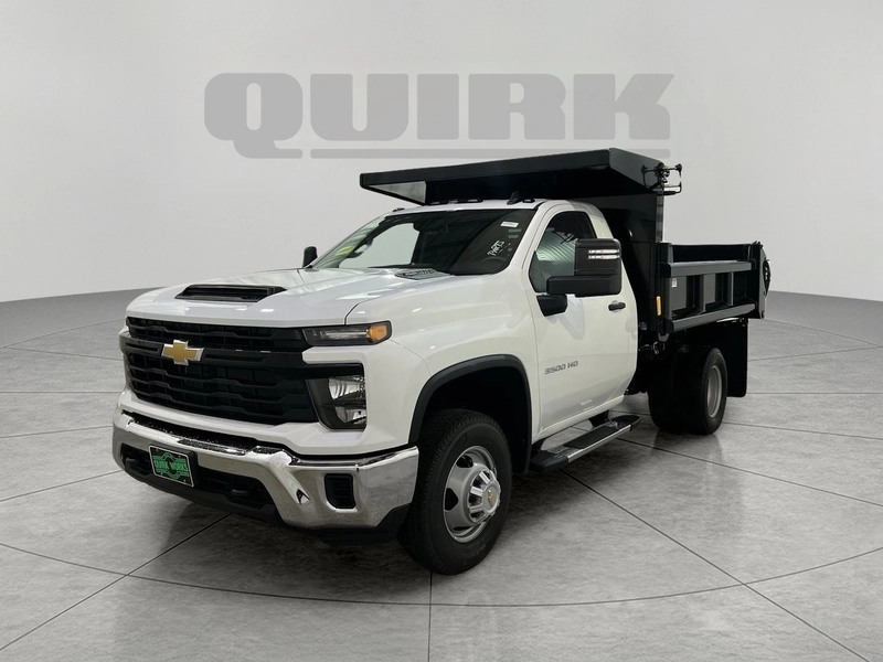 2026 Chevrolet Silverado 3500HD CC - view 1