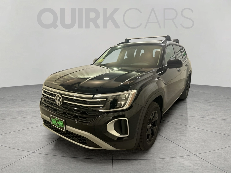 2026 Volkswagen Atlas - view 1