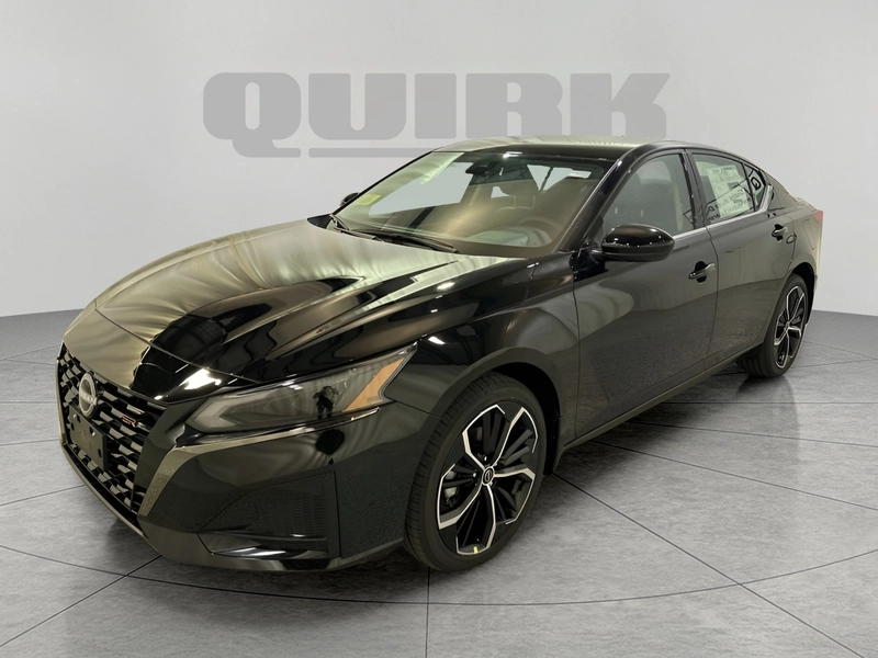 2025 Nissan Altima - view 1