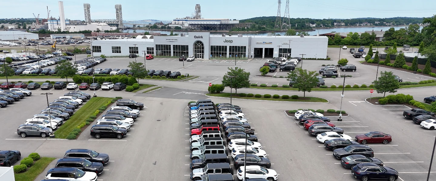 Quirk Chrysler Jeep of Braintree